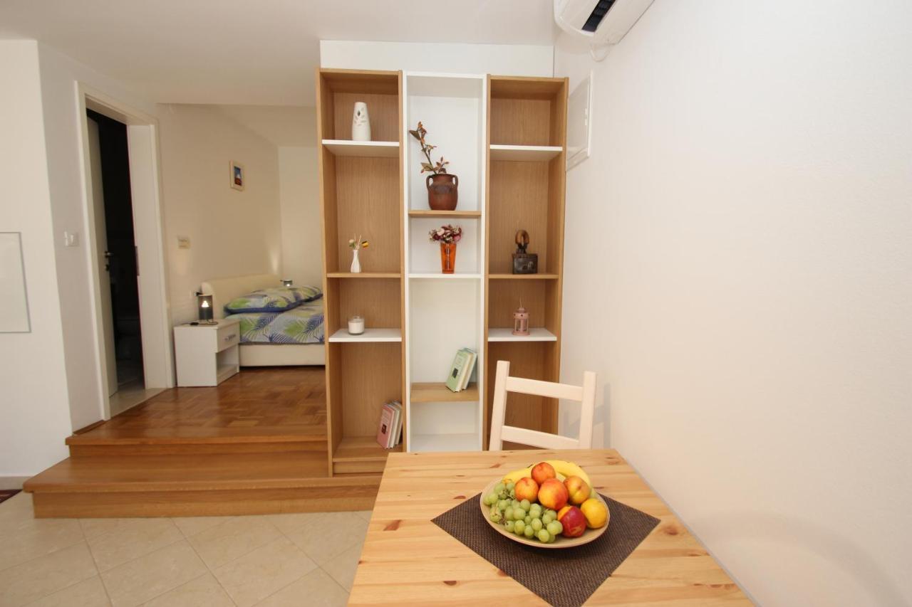 Apartment Luigi Poreč Extérieur photo